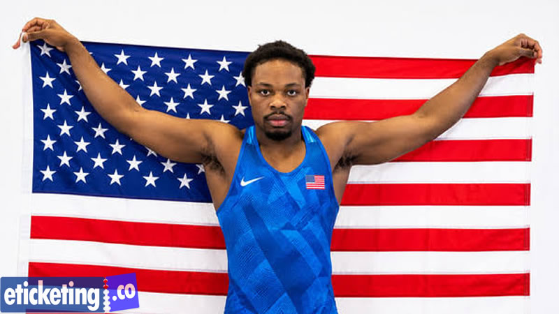 LA 28 Tickets: Chasing Gold: 3-Time Golden Gloves Champ Targets the Olympic Stage